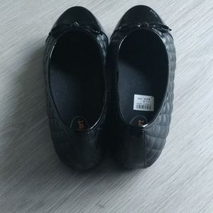 SafeTStep Black Woman's Comfort Shoes size 9